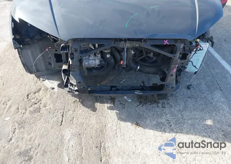 2019 Audi A3 40 Premium/40 Titanium Premium z USA, uszkodzony, nr VIN WAUAUGFF9KA120337